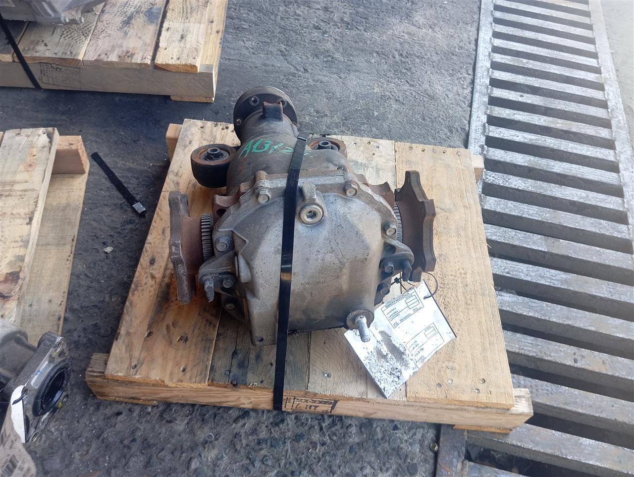Part image 7