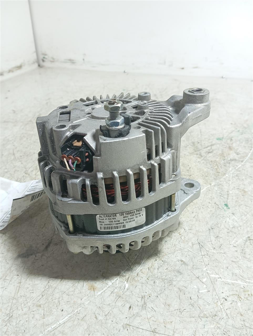 Part image 3