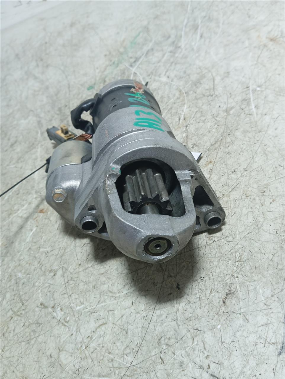 Part image 3