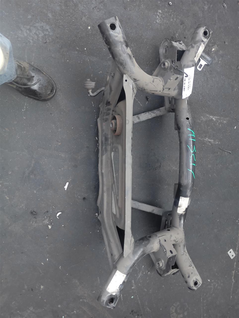 Part image 3