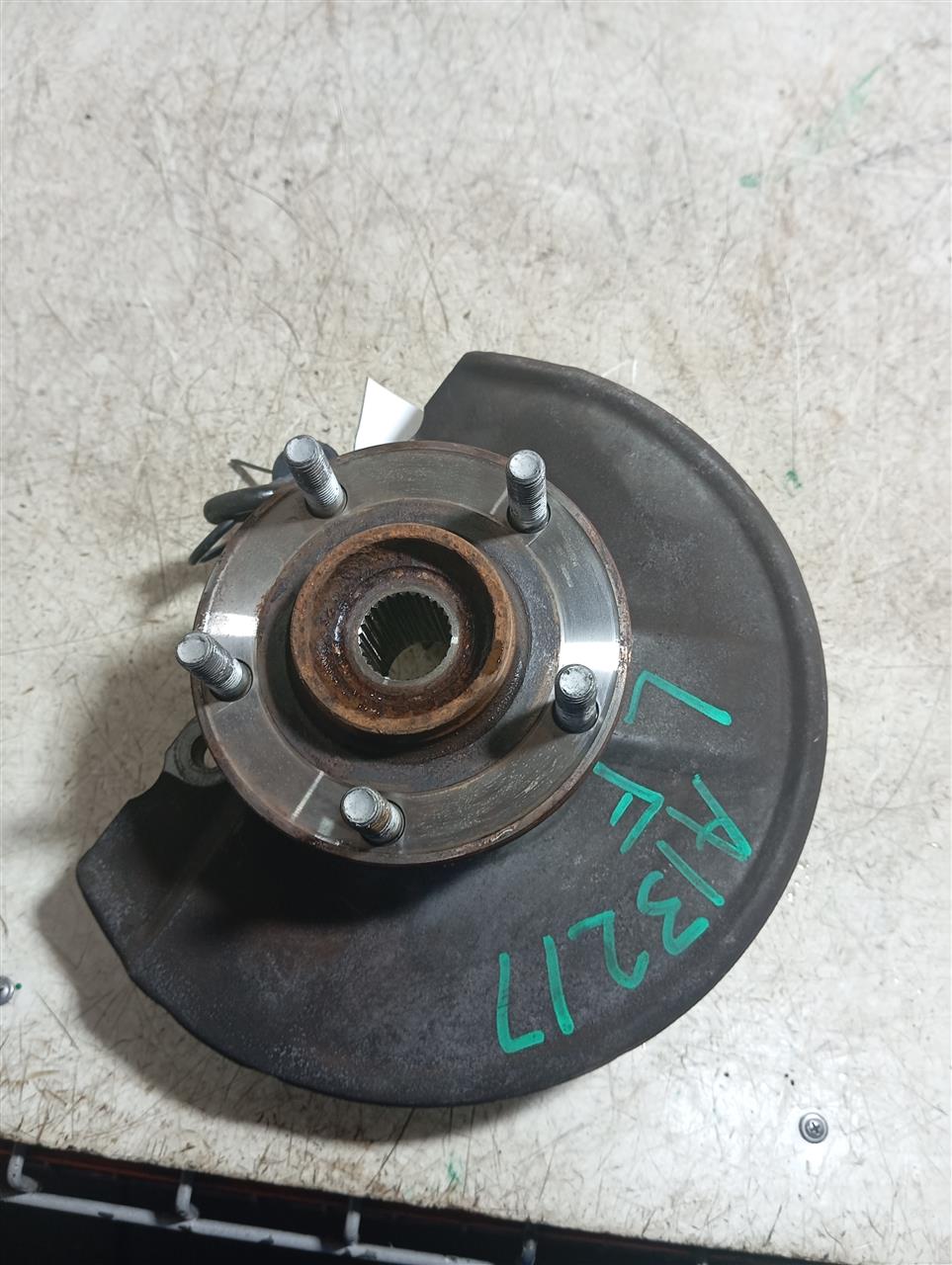 Part image 3