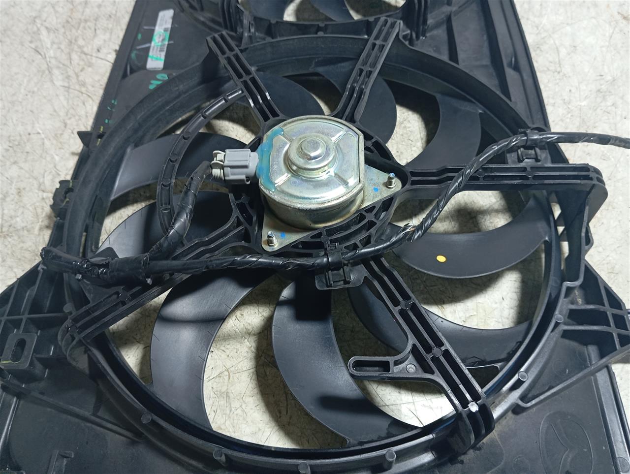 Part image 3