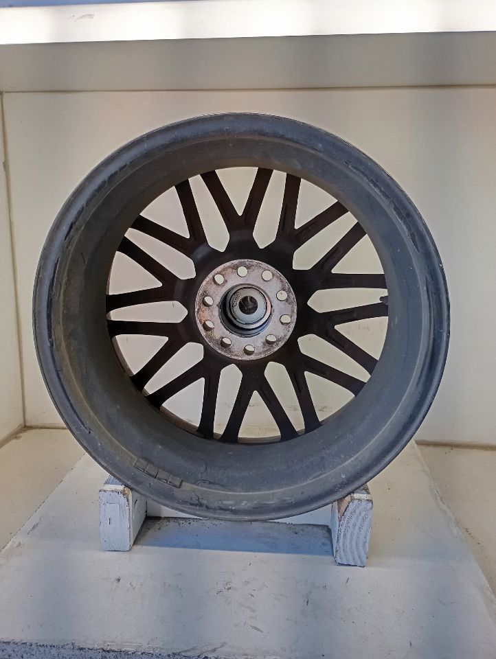 Part image 8