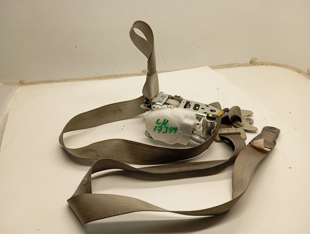 Part image 1