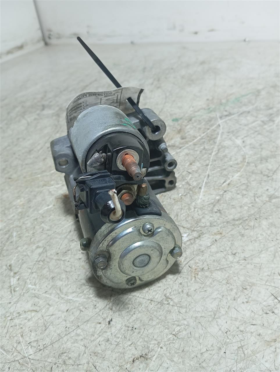 Part image 3