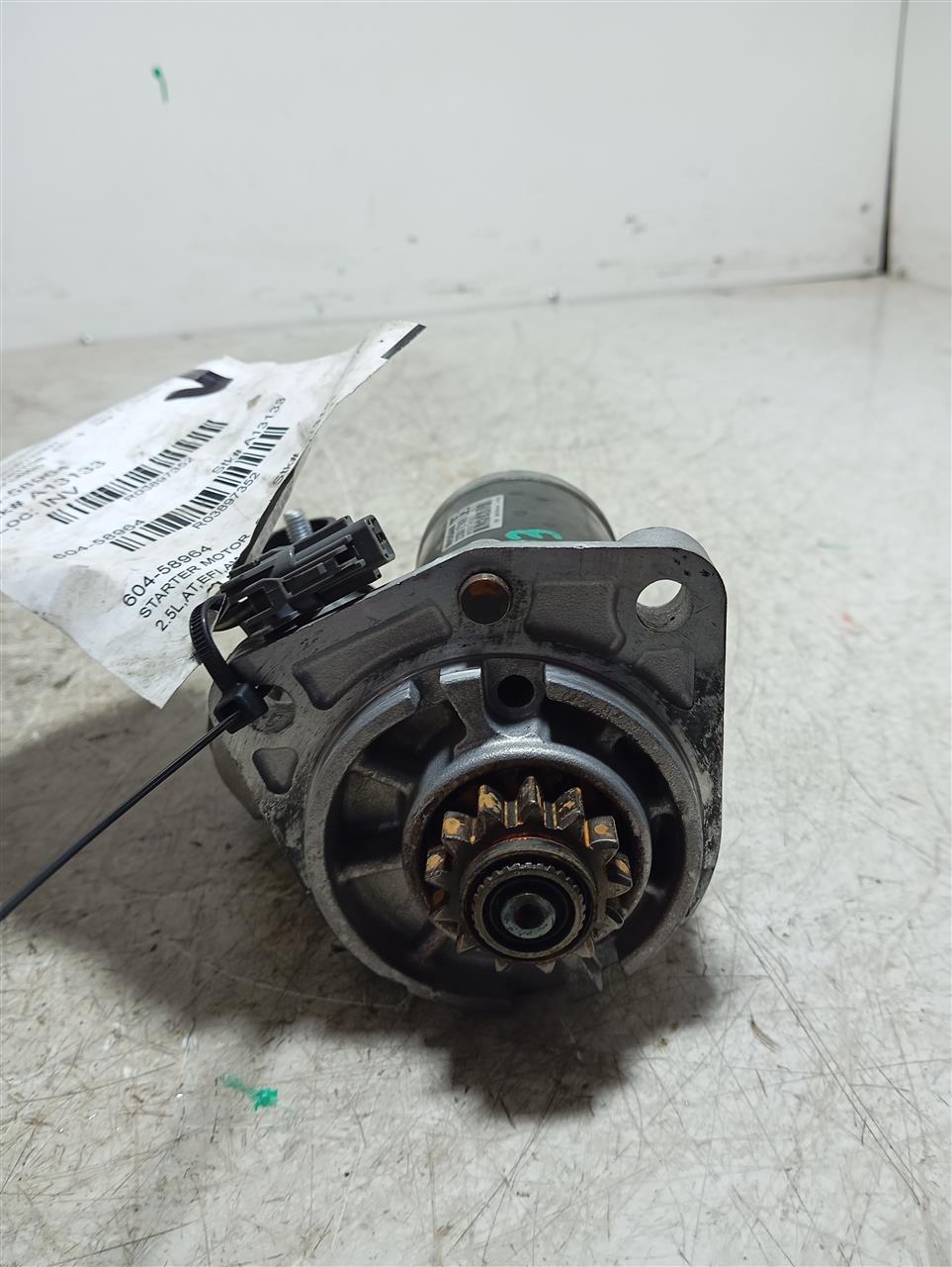 Part image 3
