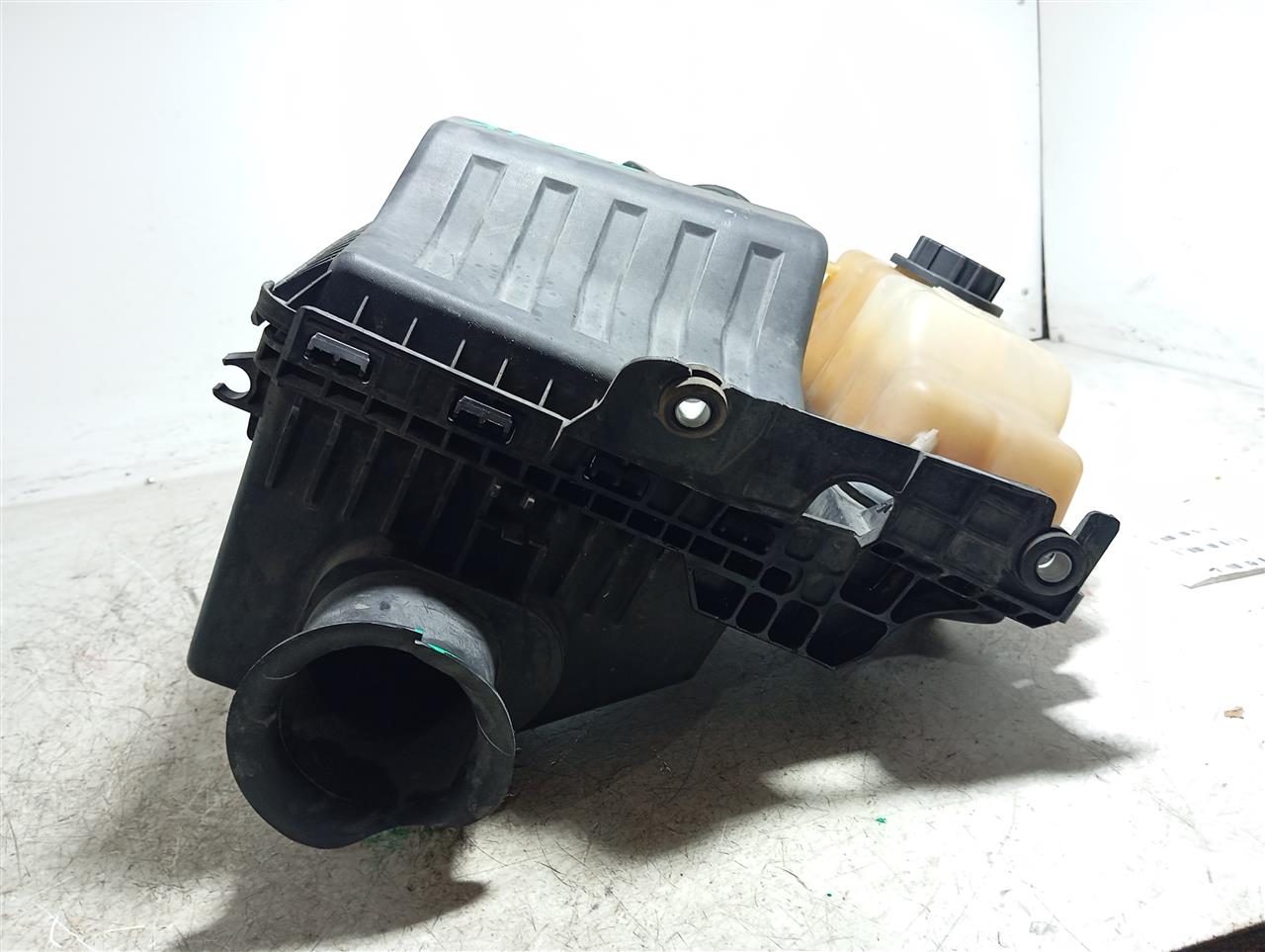 Part image 9