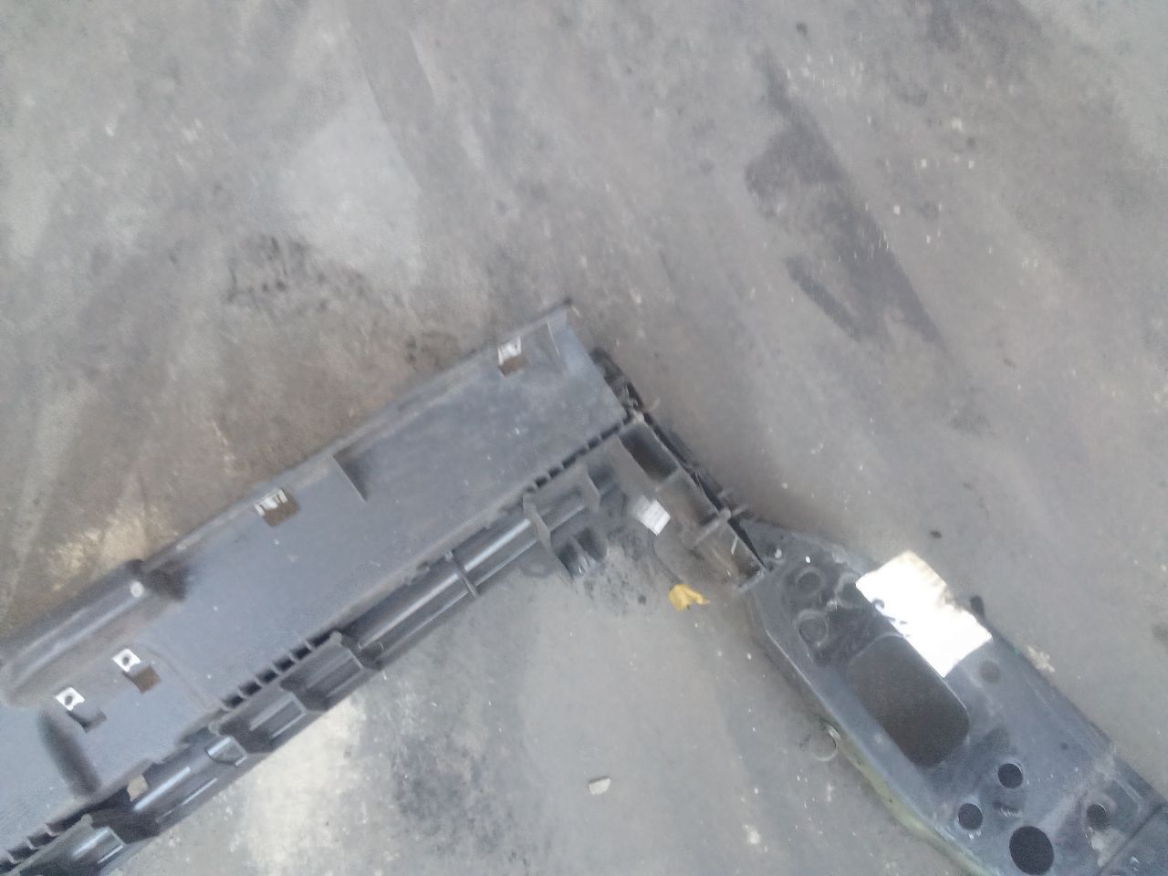 Part image 4