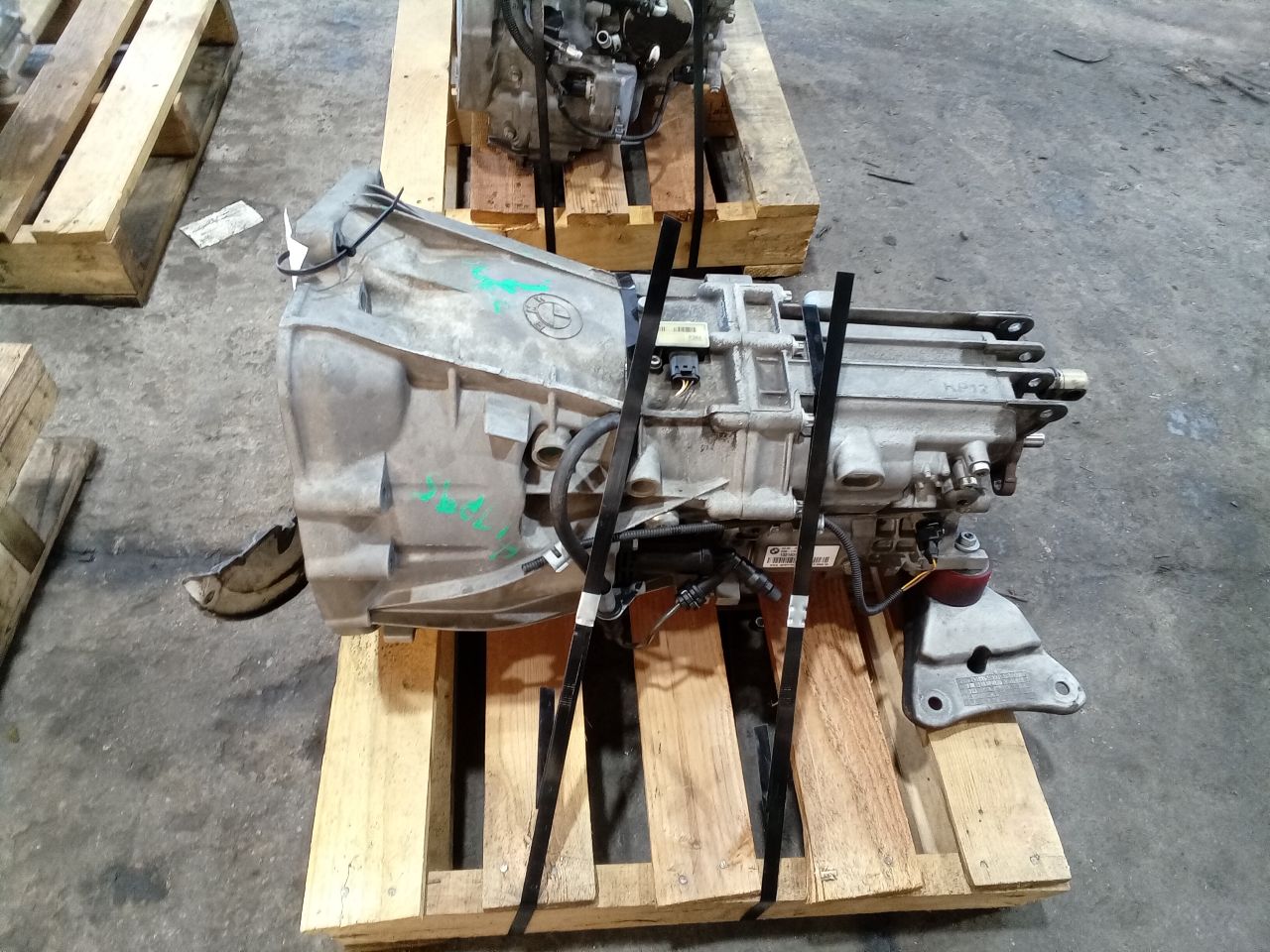 Part image 1