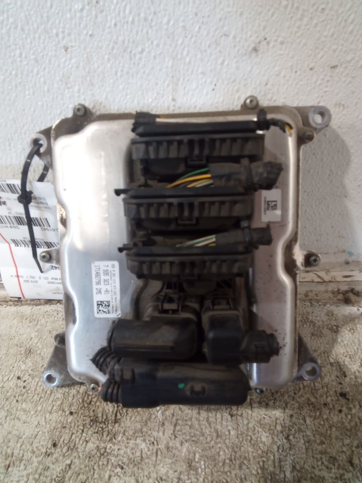 Part image 4