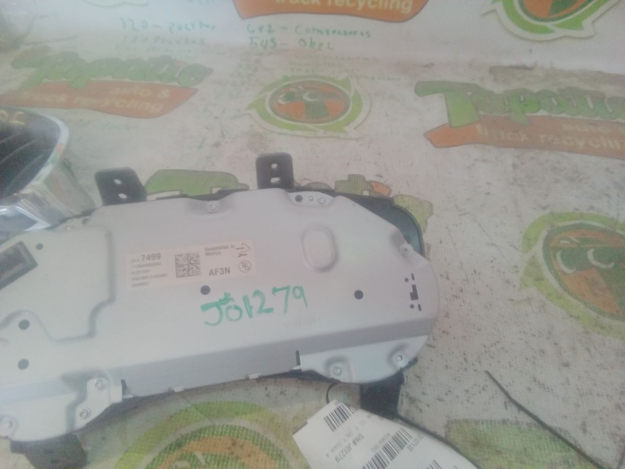 Part image 3