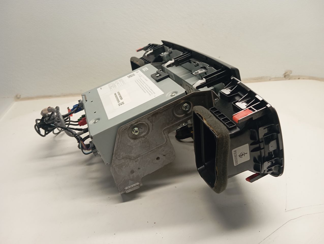 Part image 4