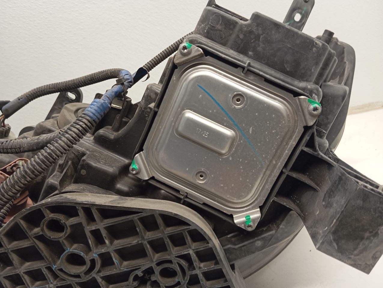 Part image 6