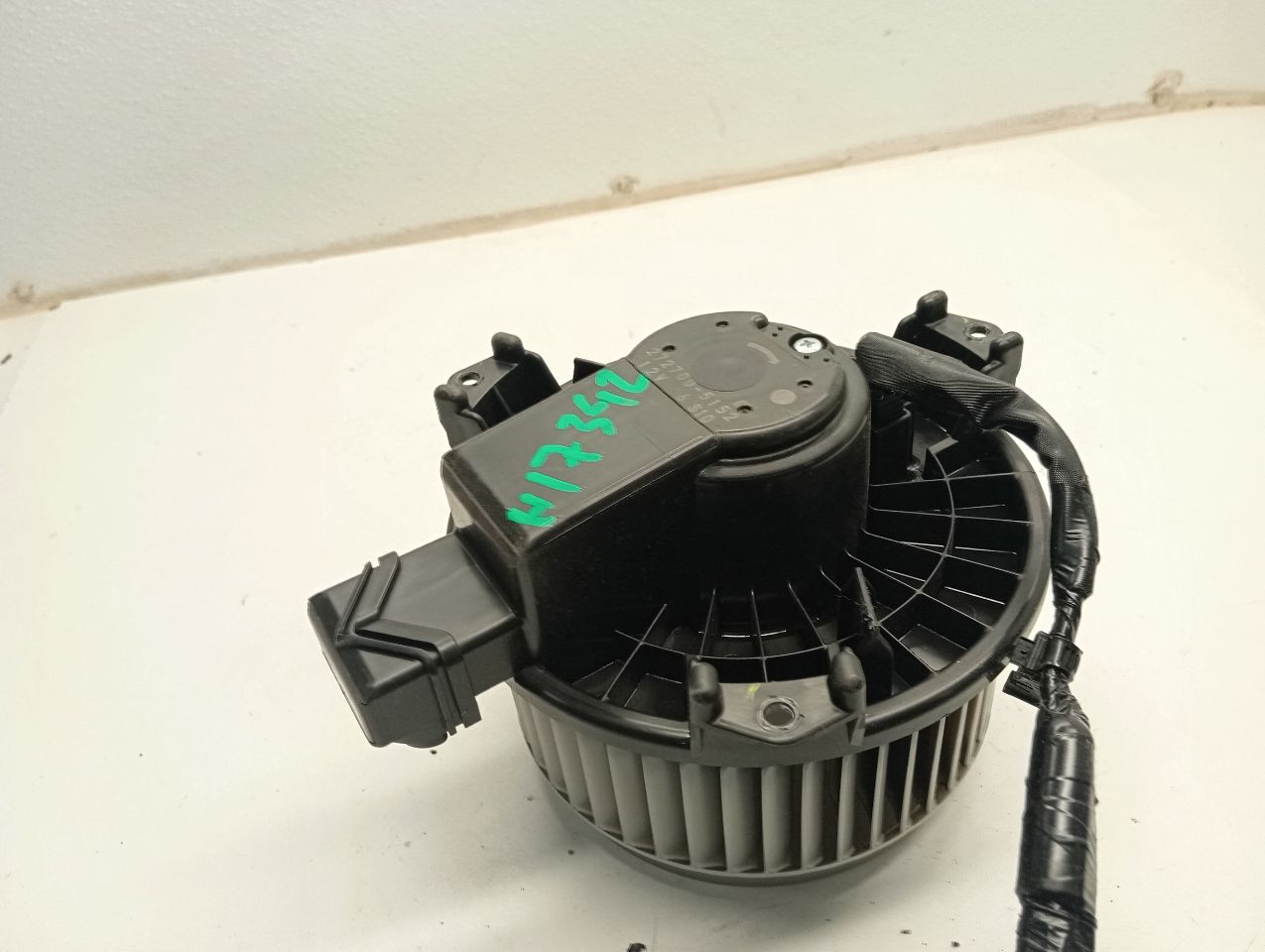Part image 1