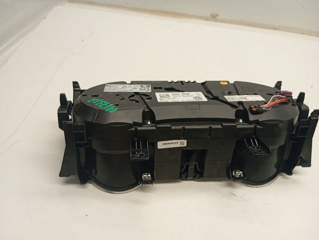 Part image 4