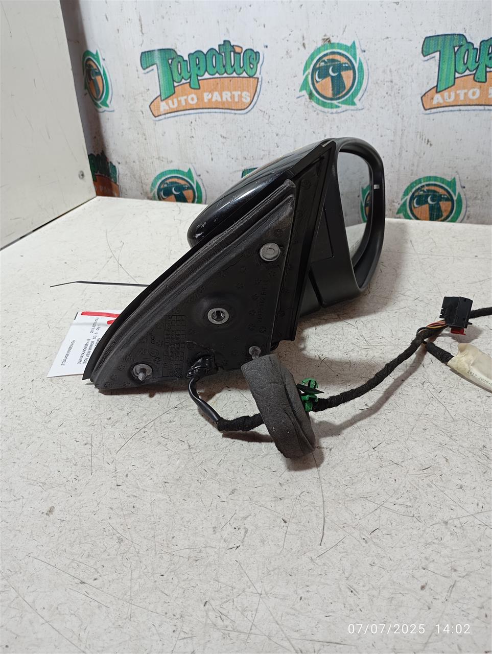 Part image 3