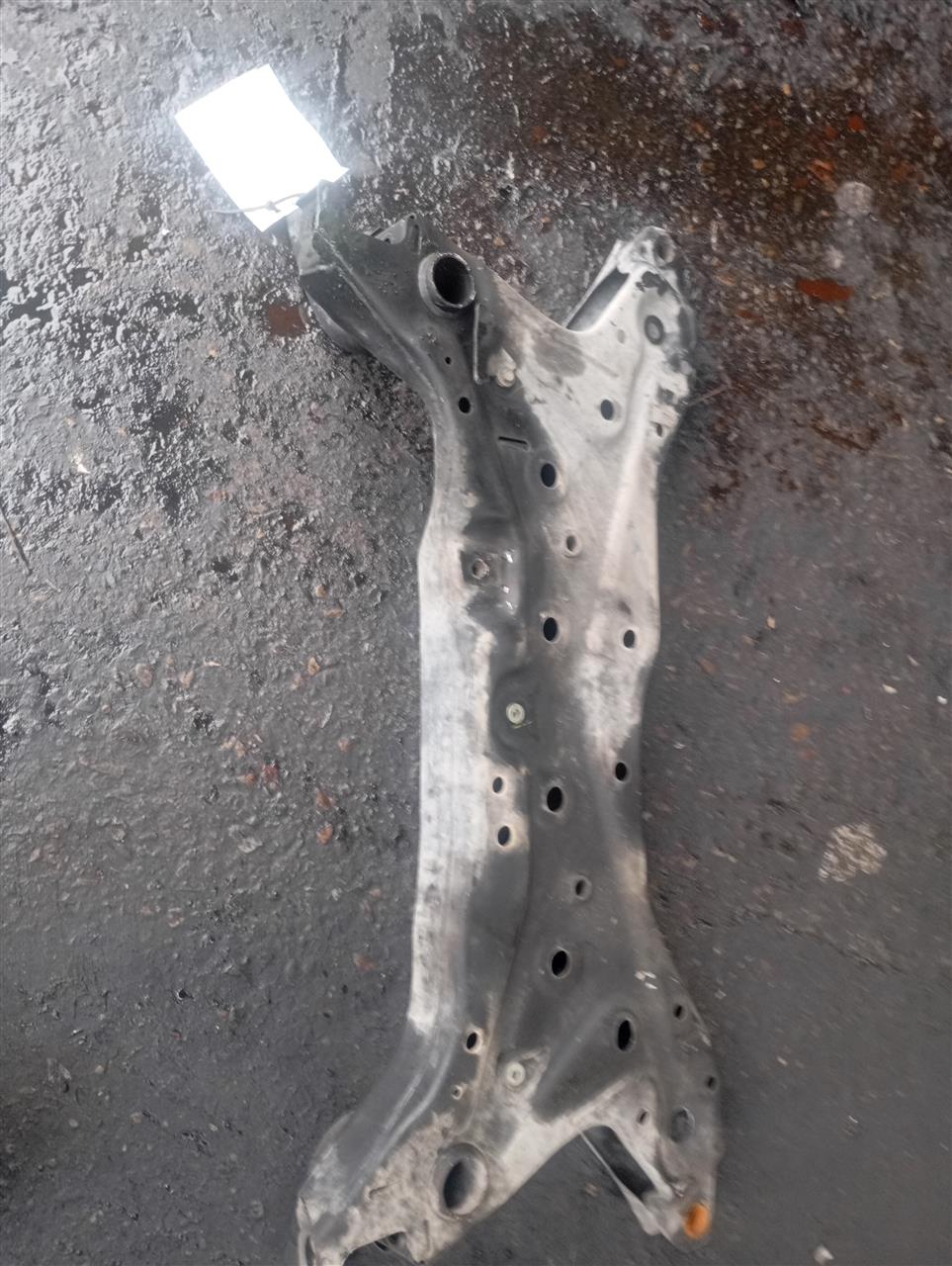 Part image 3