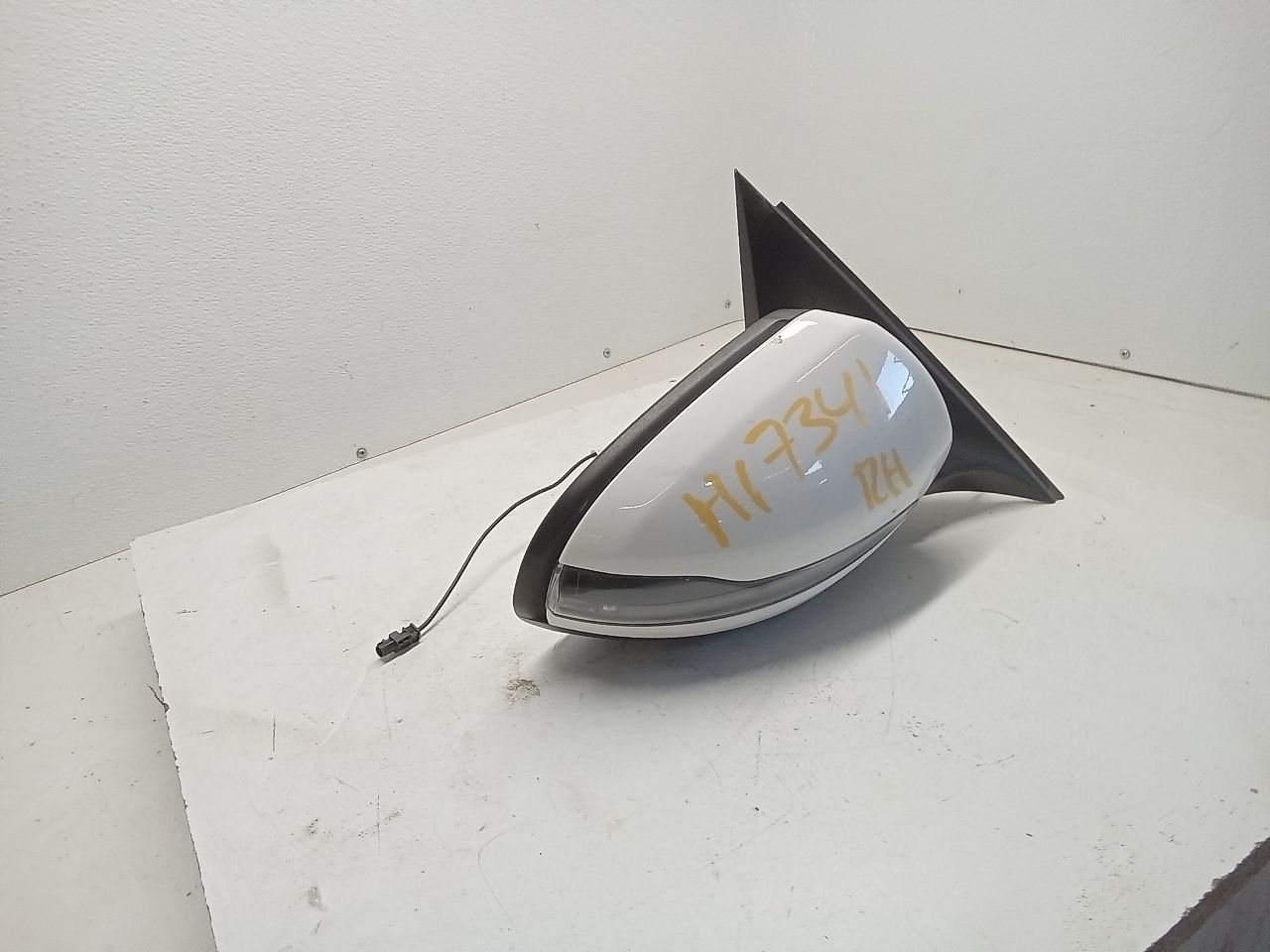 Part image 4
