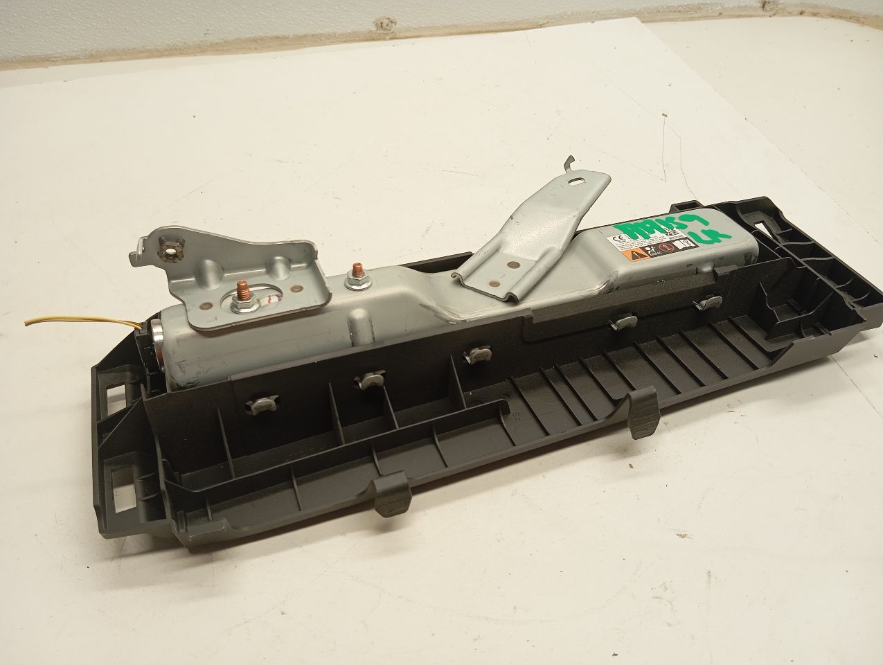 Part image 6