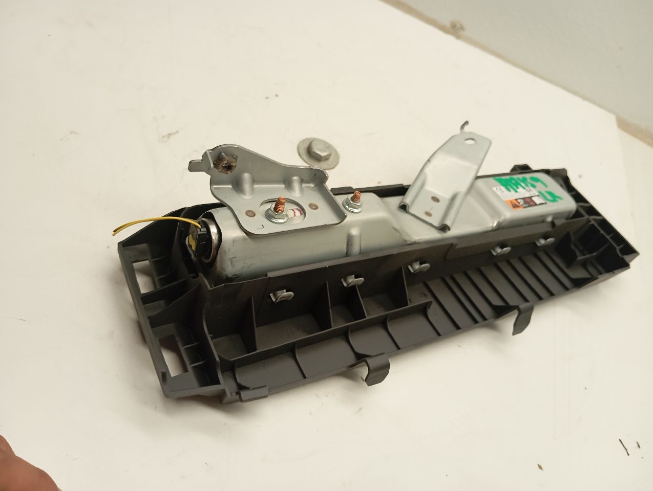 Part image 10