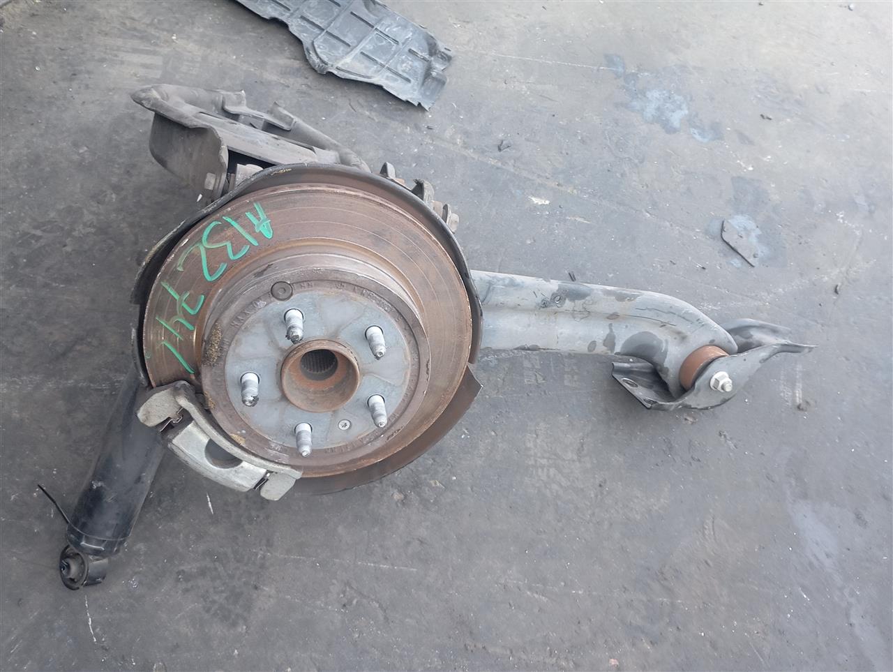 Part image 3