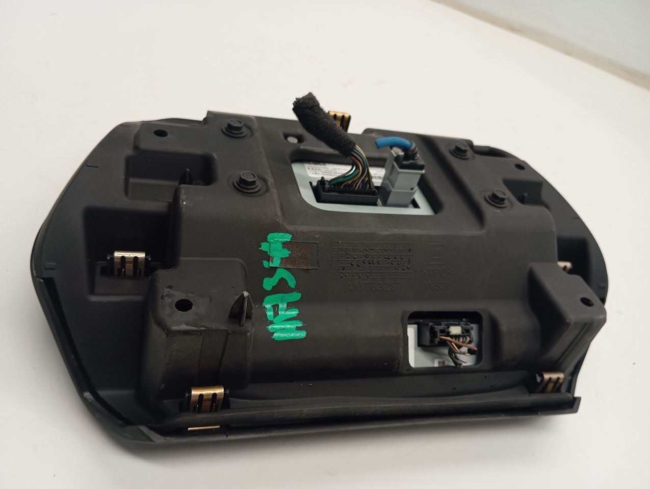 Part image 4