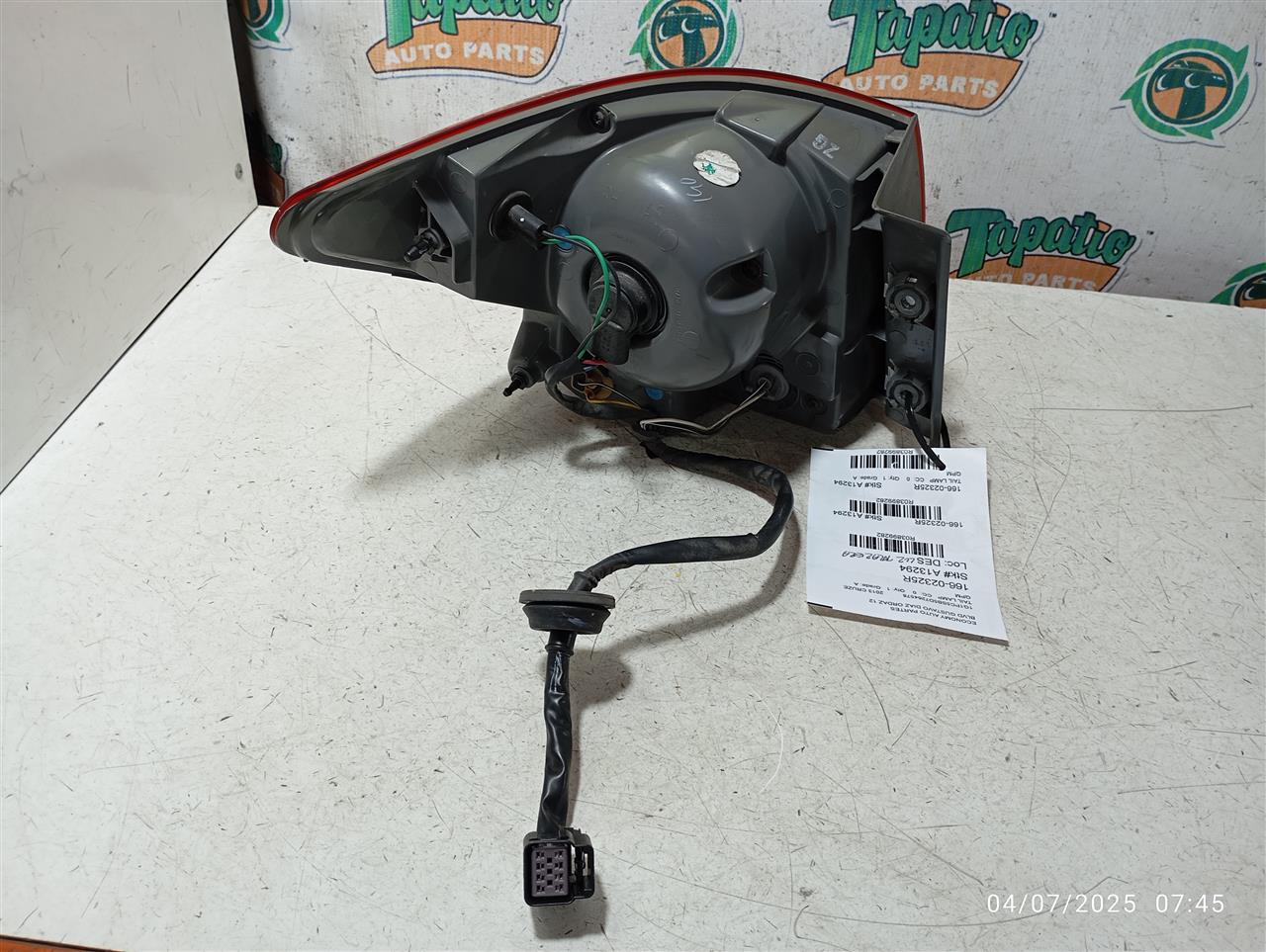 Part image 3