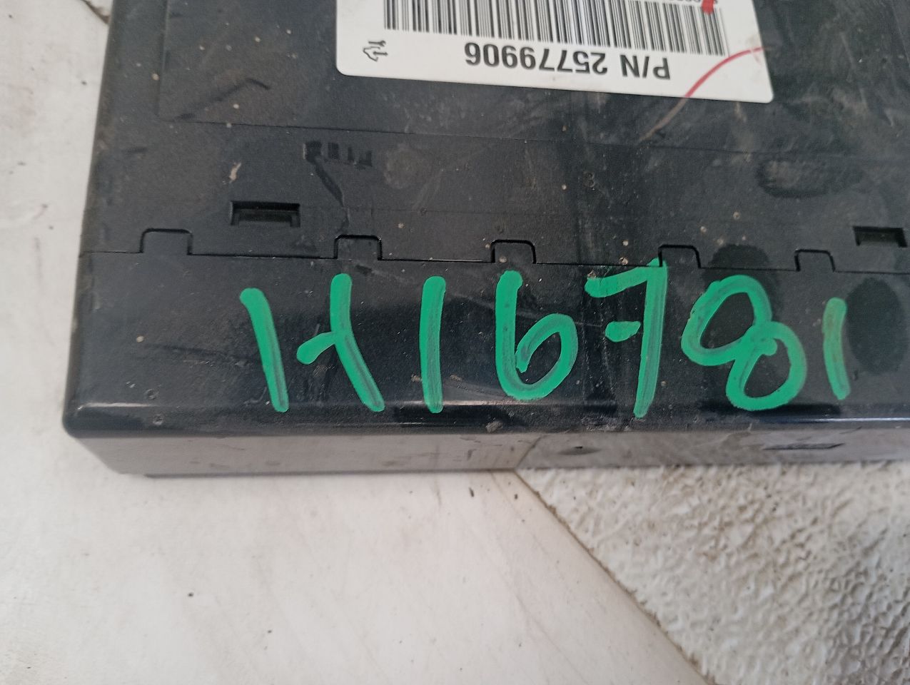Part image 3