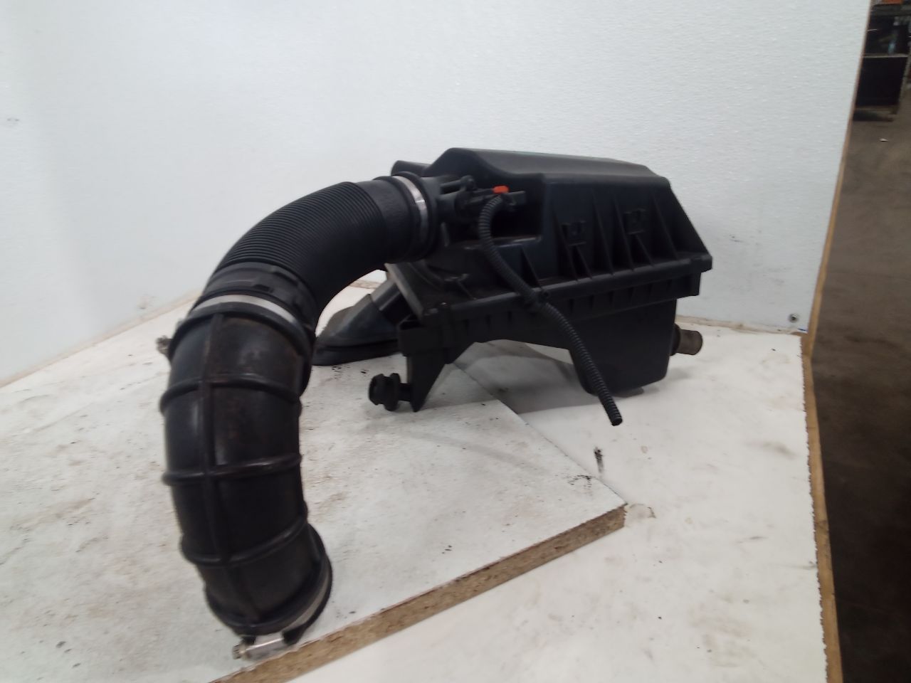 Part image 6
