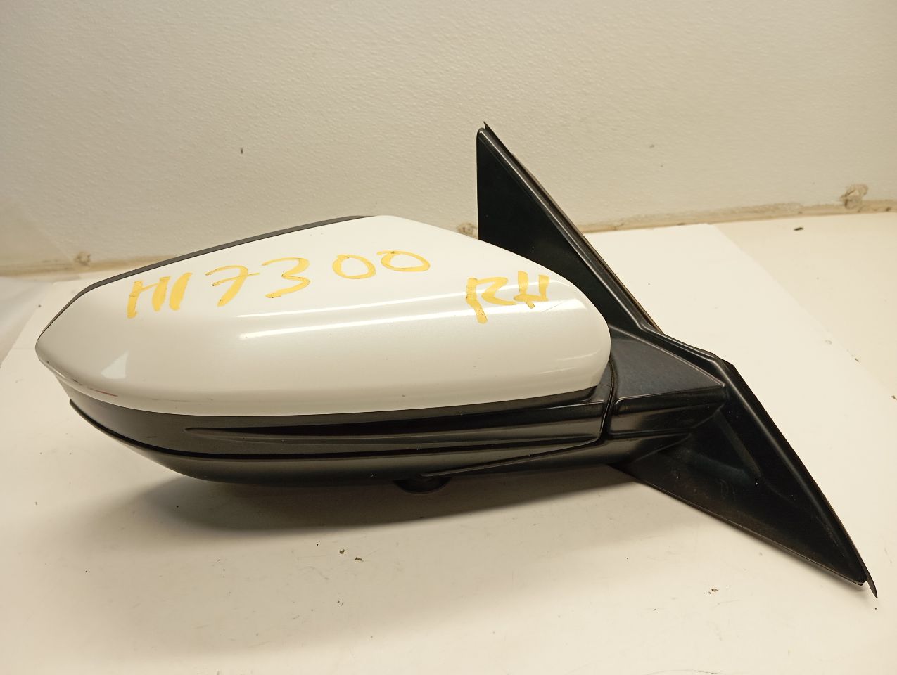 Part image 3