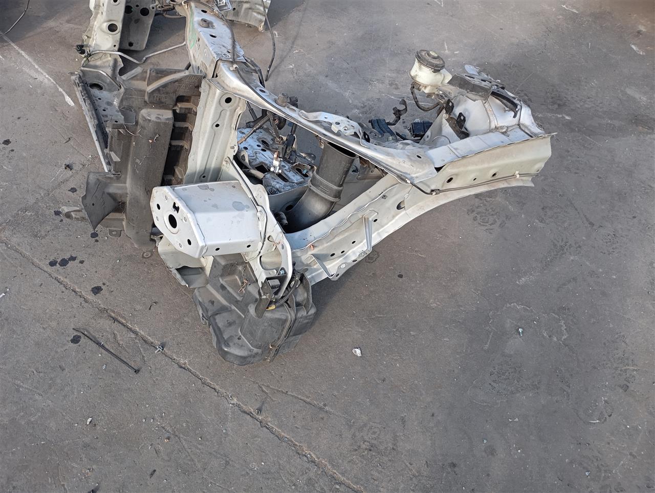 Part image 3