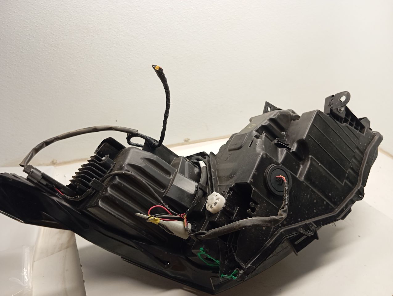 Part image 8