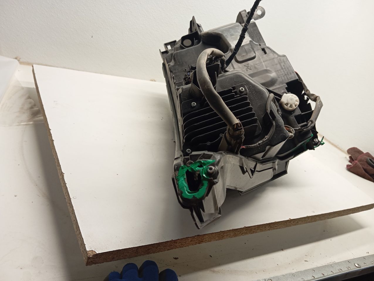 Part image 9