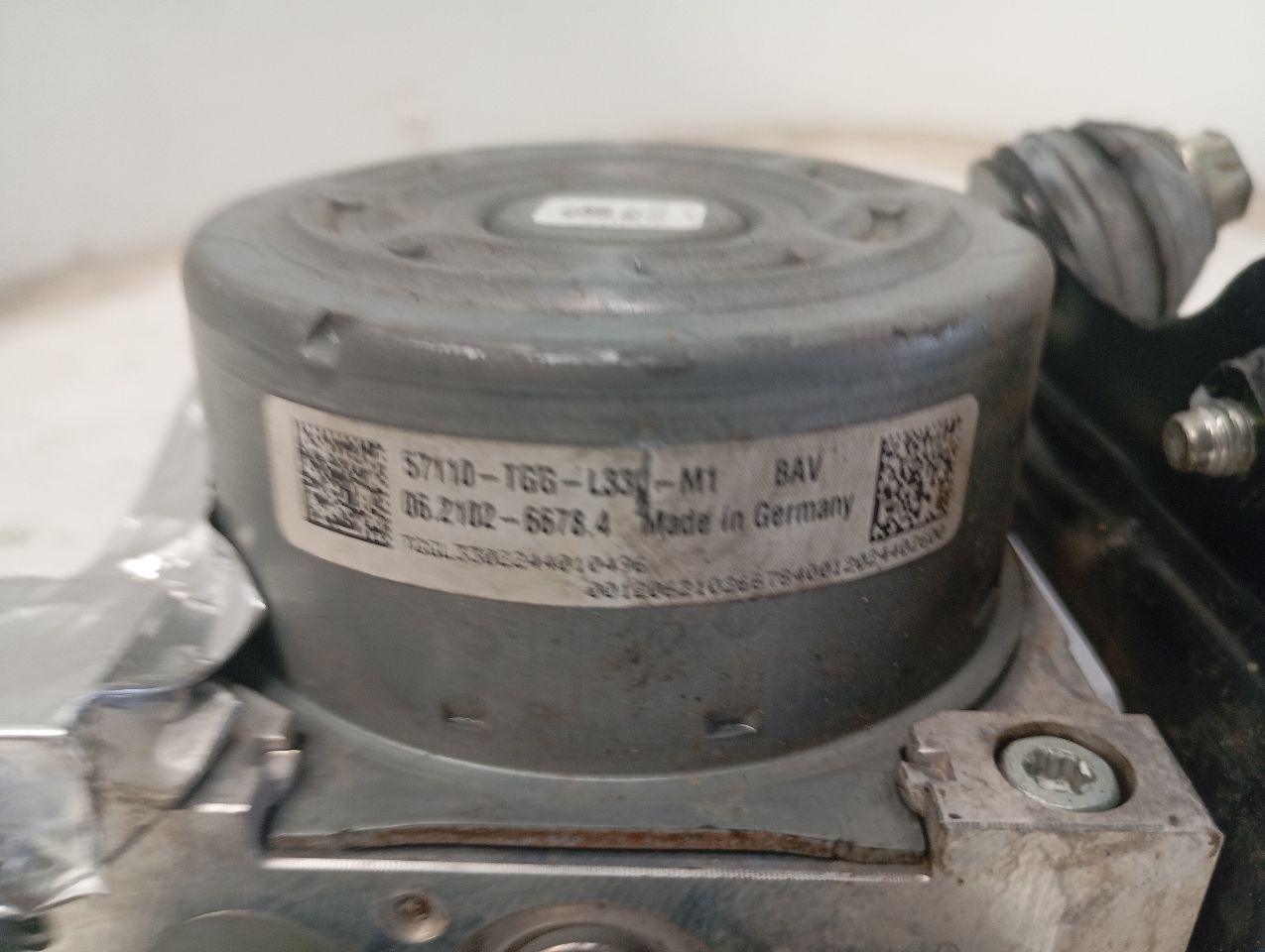 Part image 5