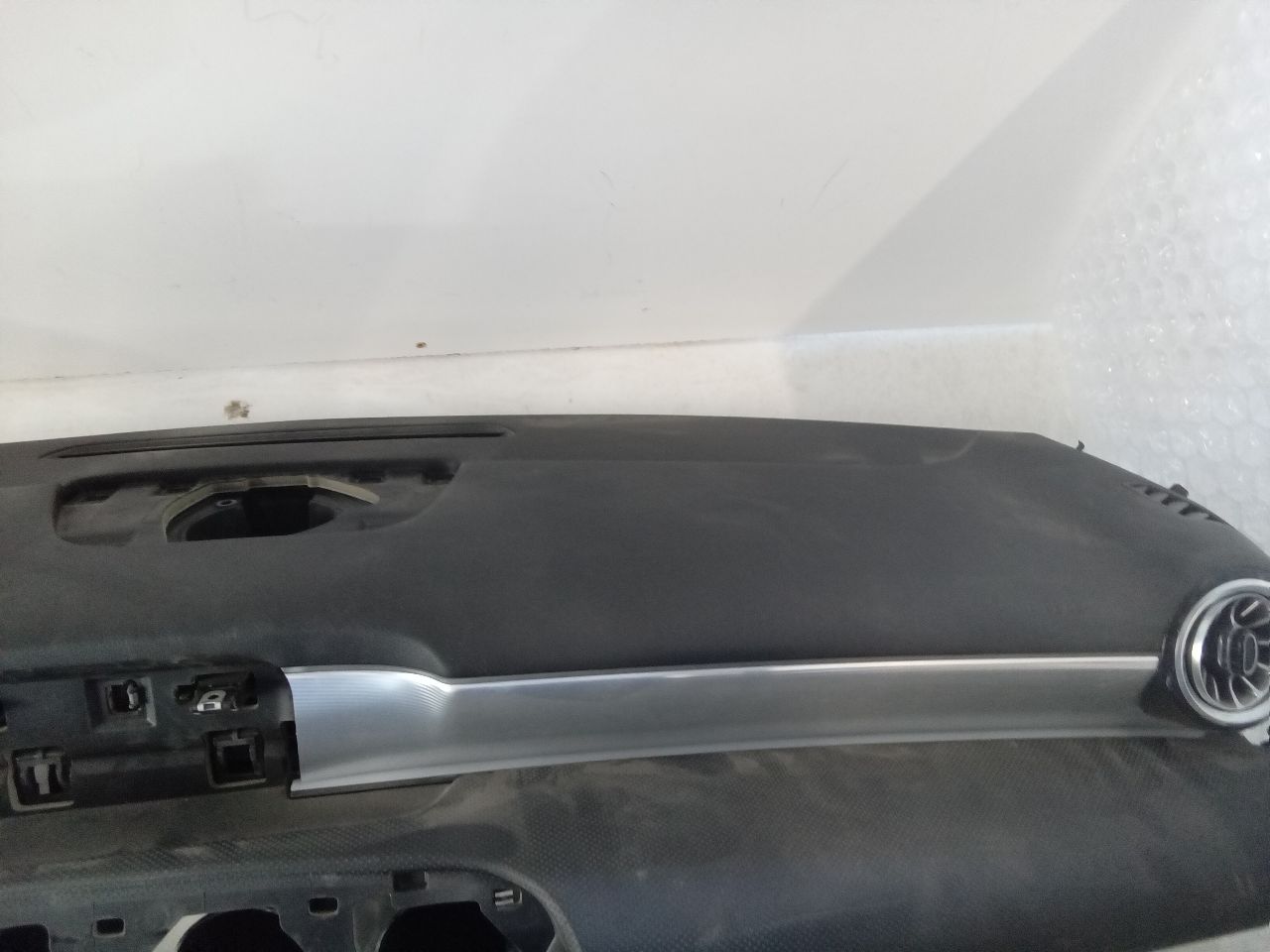 Part image 8