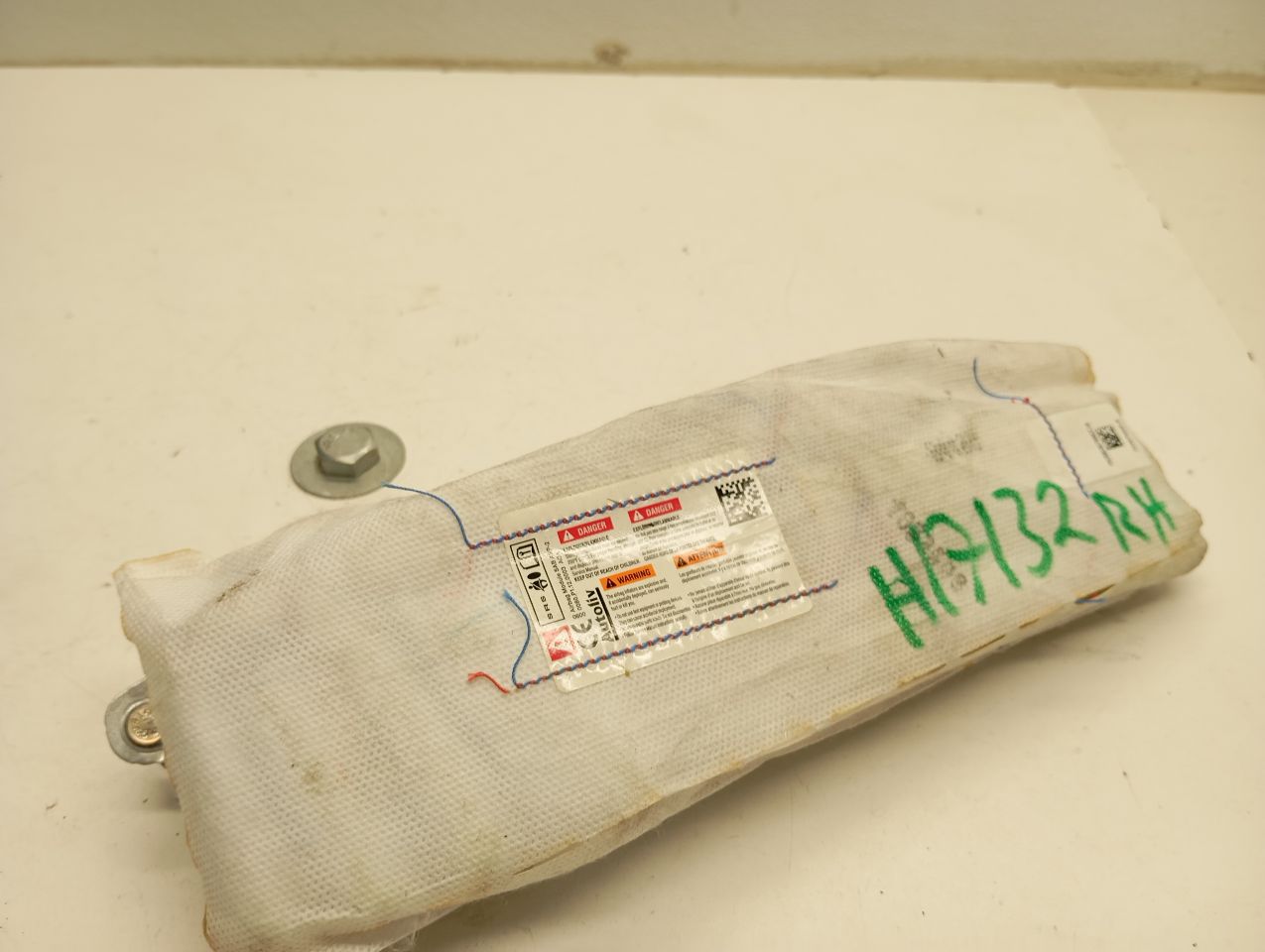 Part image 4