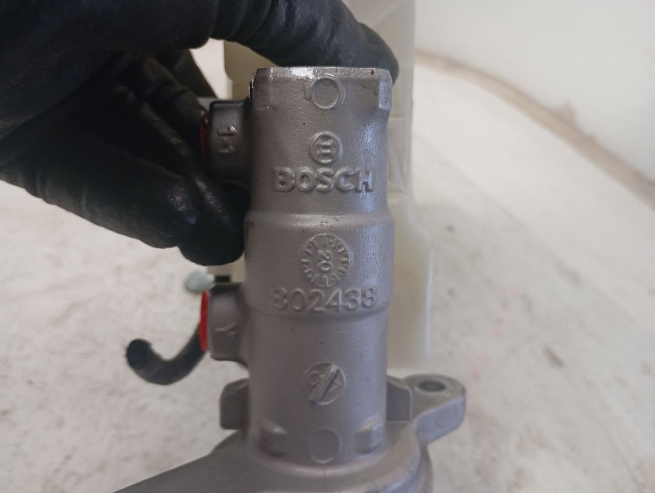 Part image 3