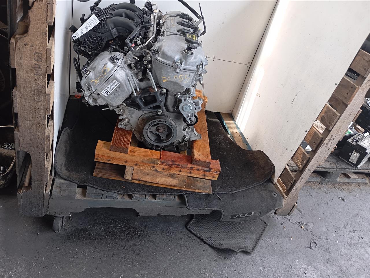 Part image 3