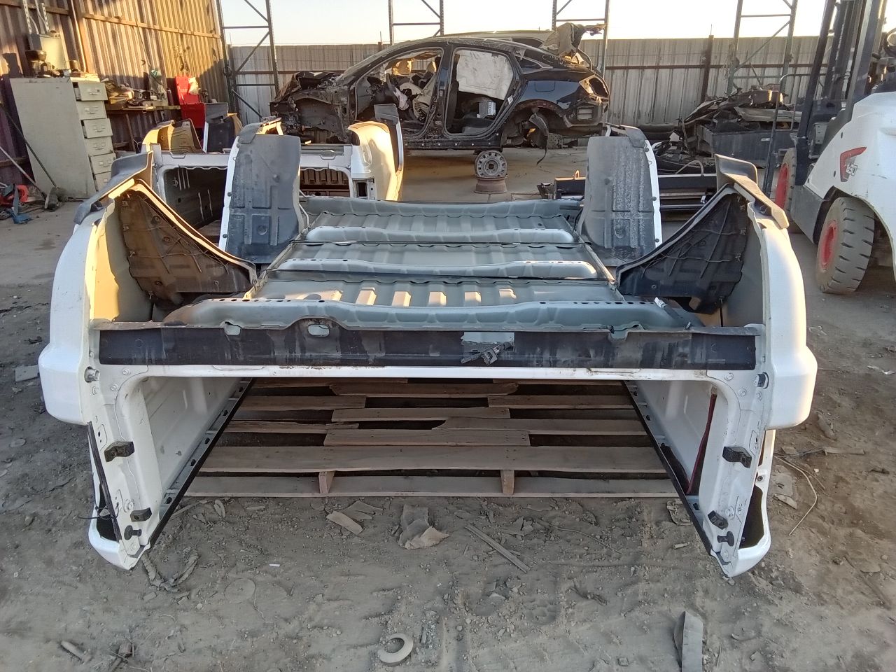 Part image 1