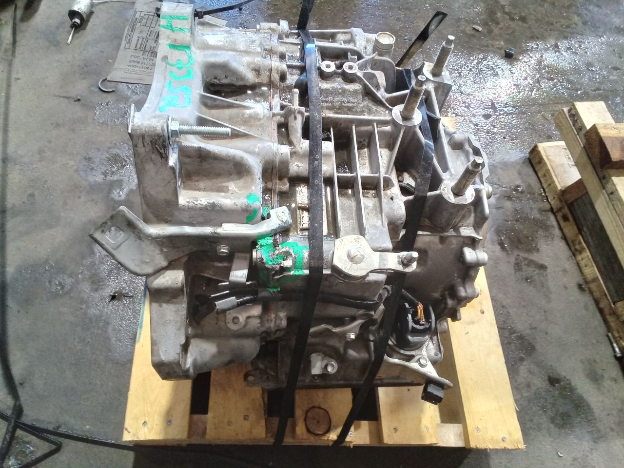 Part image 3