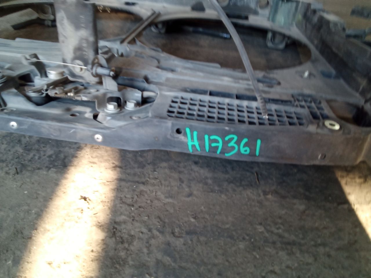 Part image 1