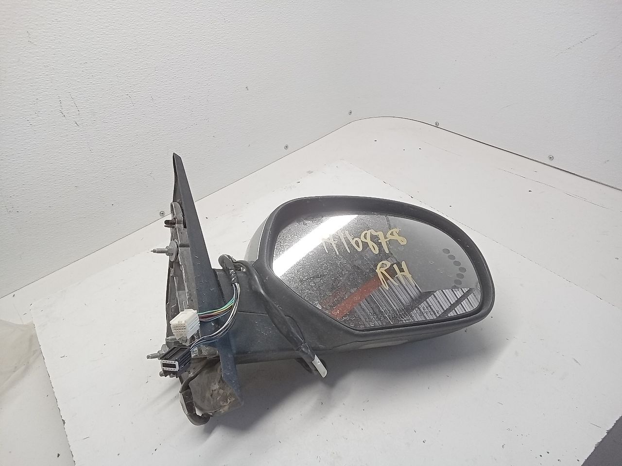 Part image 1