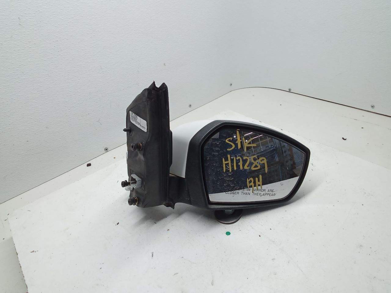 Part image 1