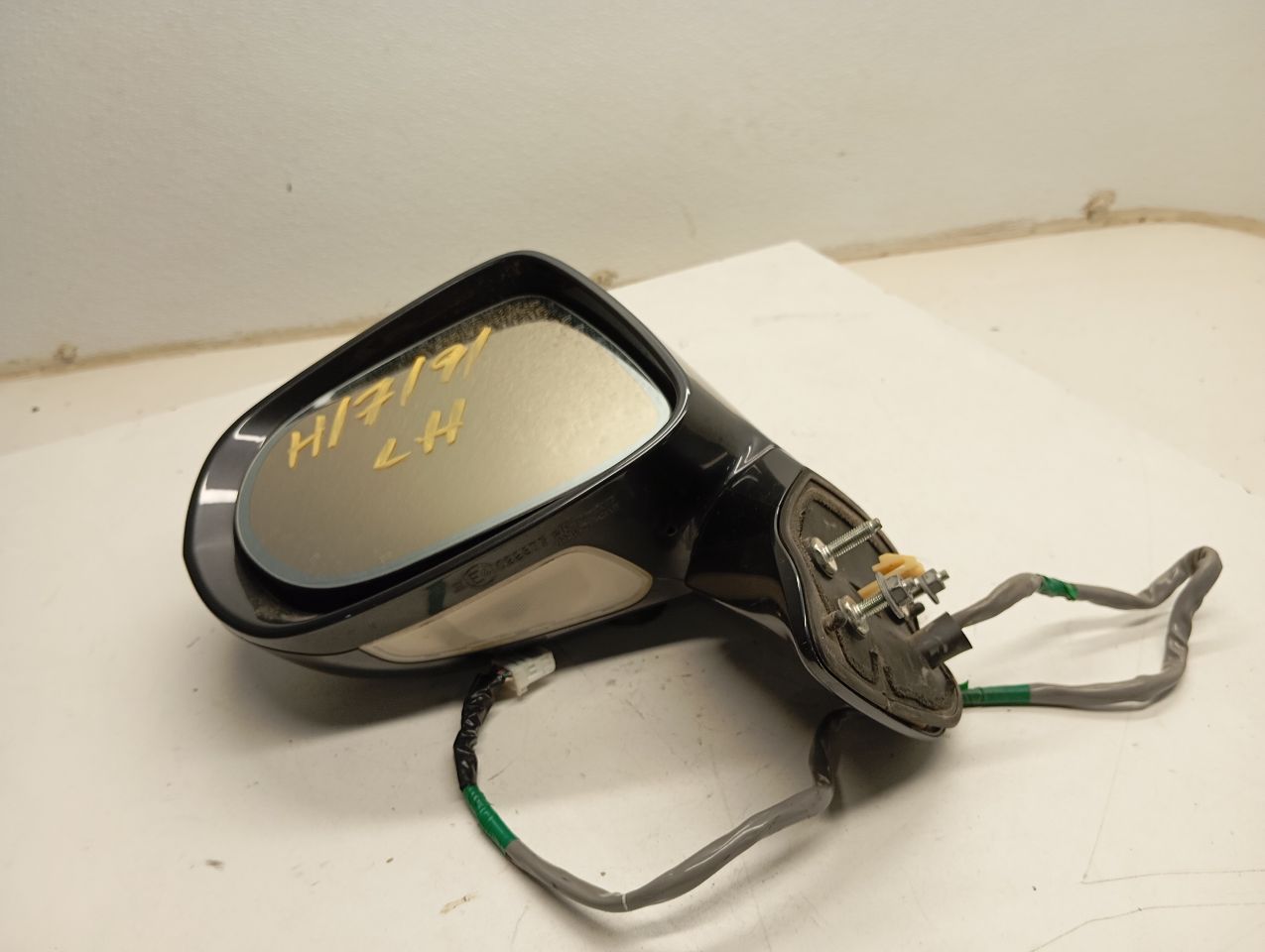 Part image 1