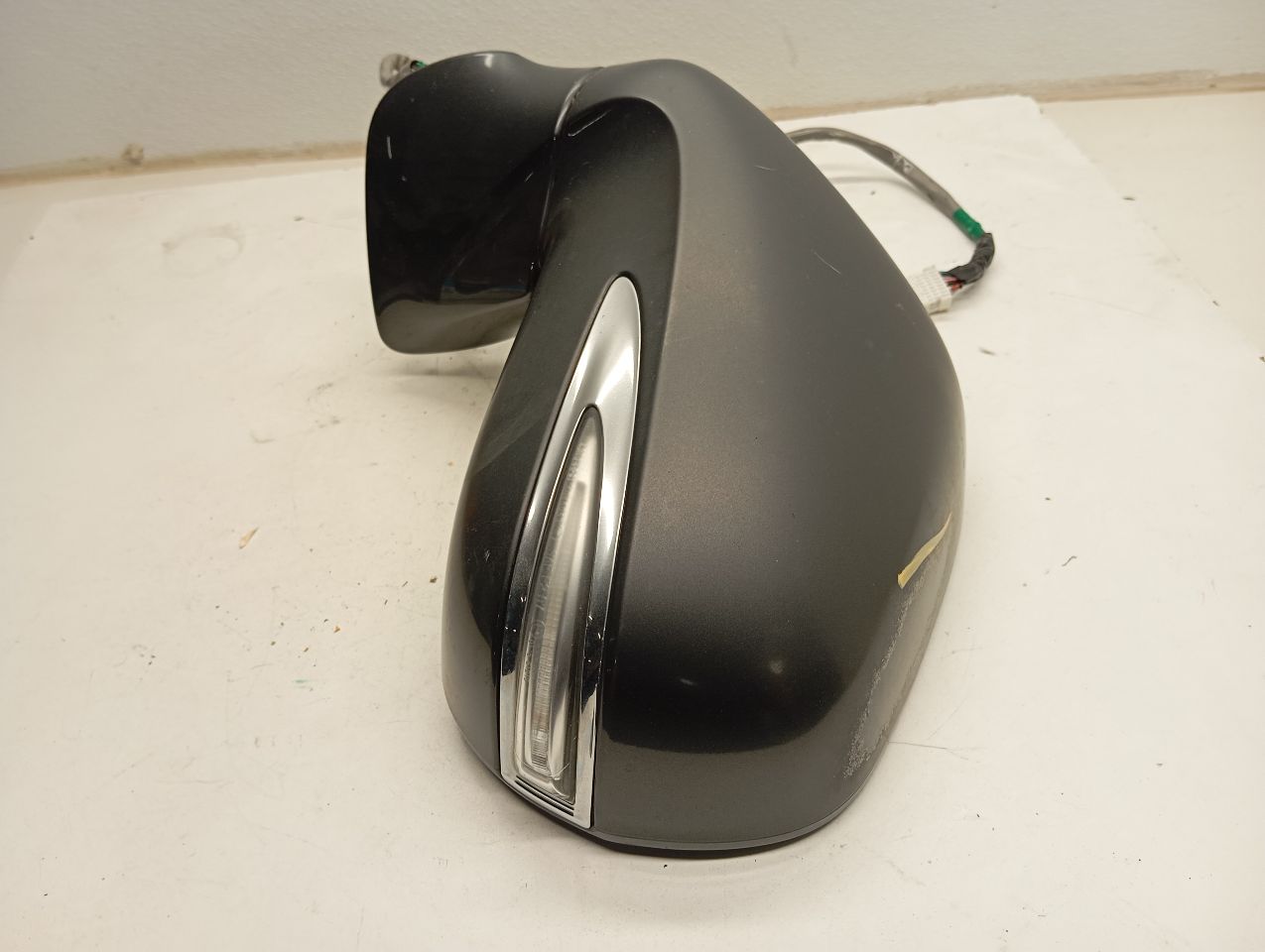 Part image 4