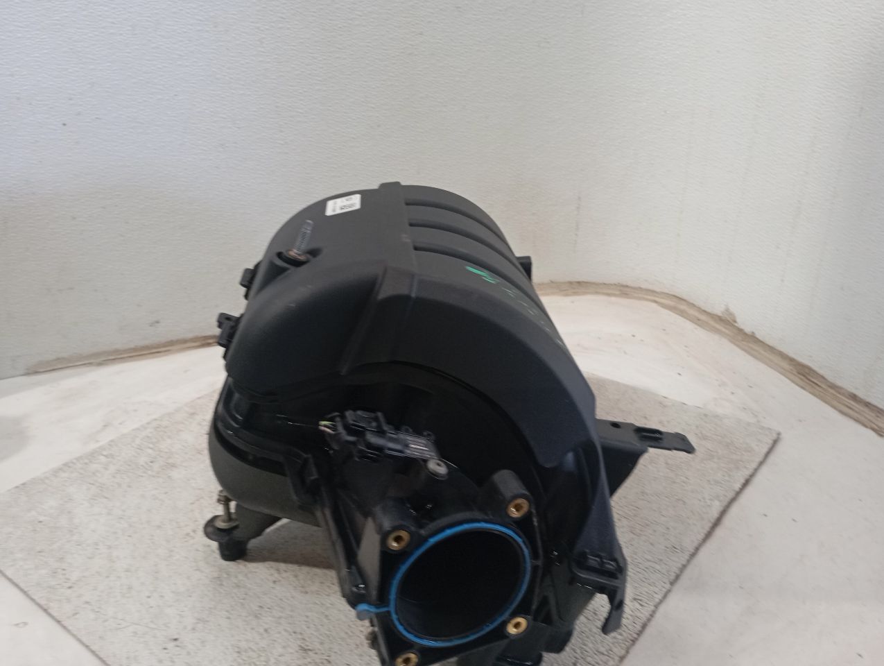 Part image 4