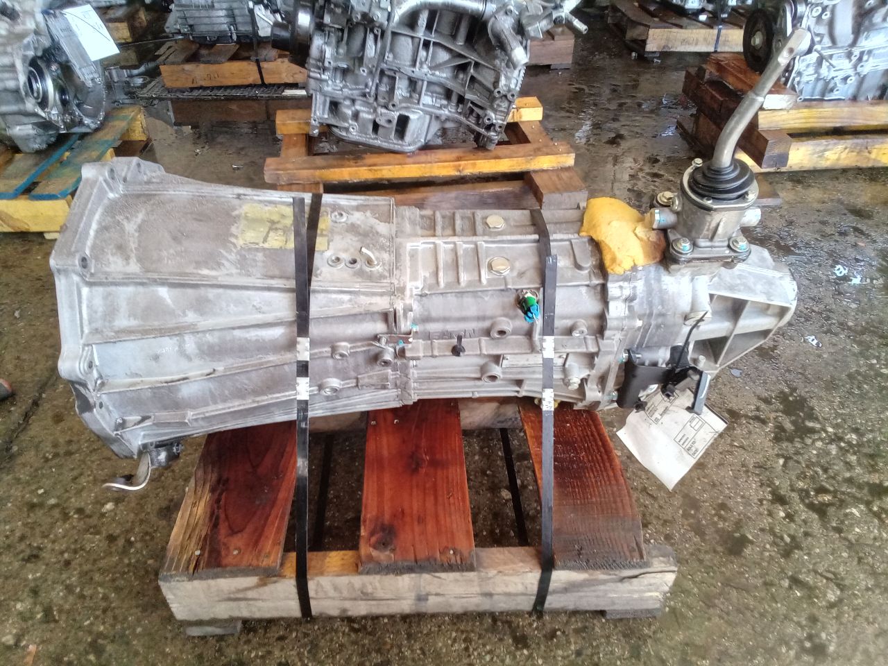 Part image 3