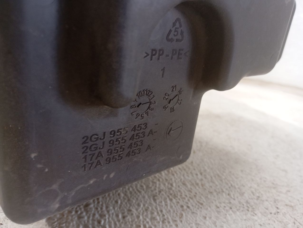 Part image 6