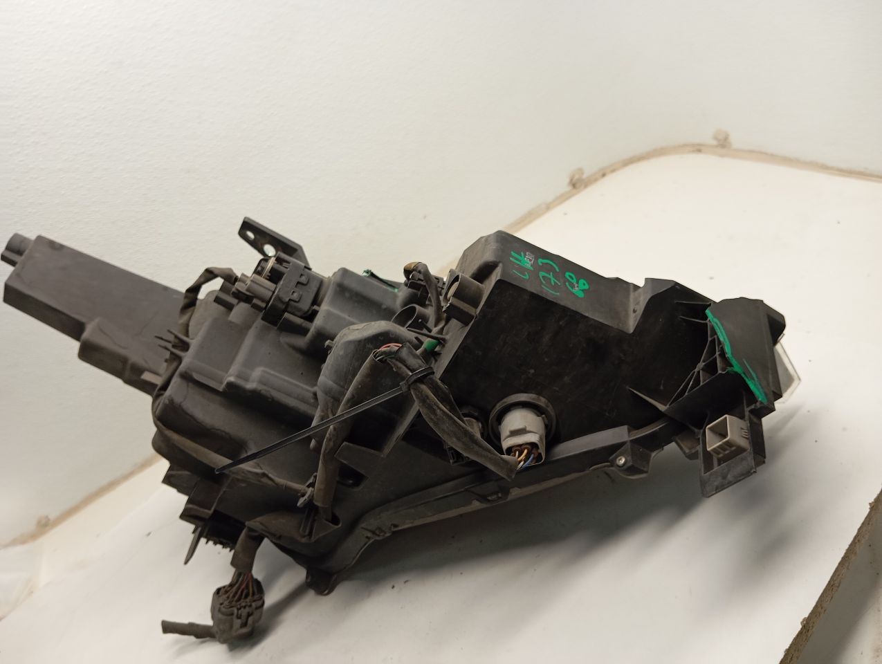 Part image 9