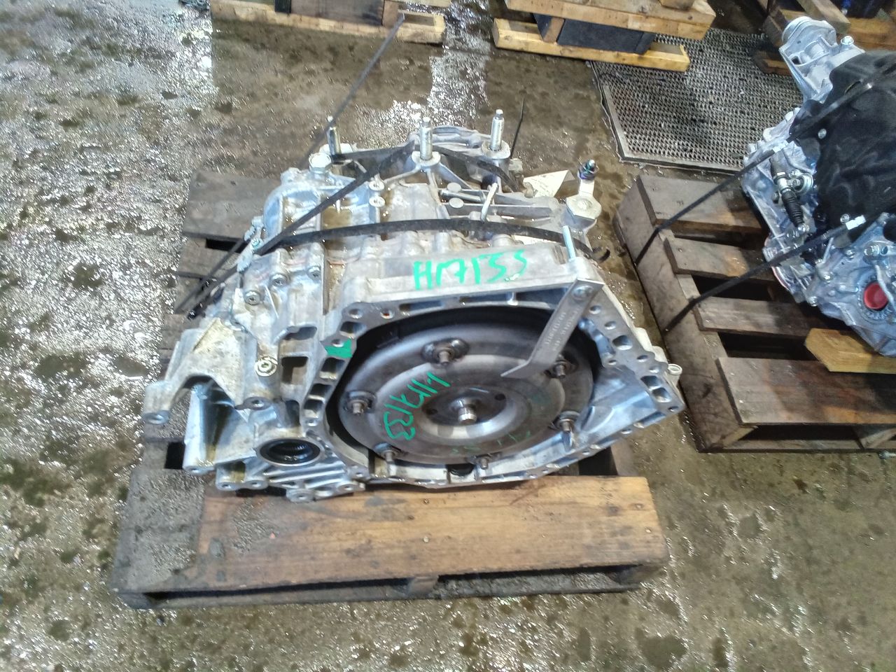 Part image 3